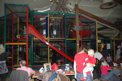 Hullie speelboerderij (play farm) in Uden