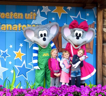 Meet and Greet Jul & Julia.jpg